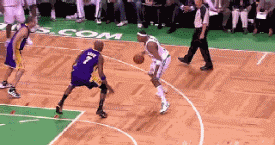 皮十:【篮球61正能量】篮球公园征文之他们的背影,我们的年华