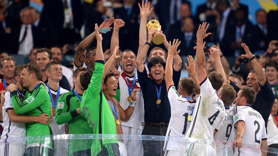 科比6次夺冠对手是_德国几次世界杯夺冠_世俱杯那支球队夺冠次数多
