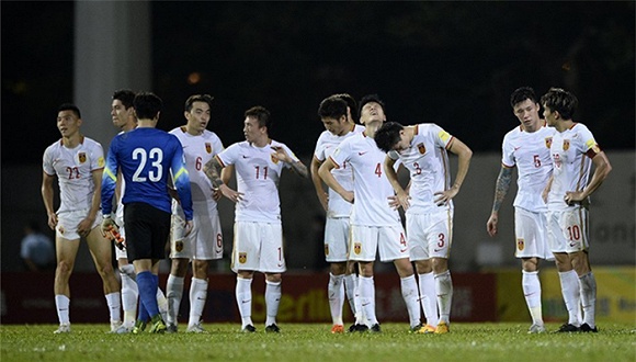 关于中国男足国家队队员的待遇问题!