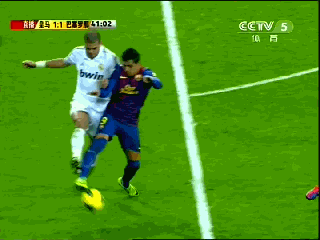 来看看皇马武术第一打手武僧佩佩的超强个人集锦