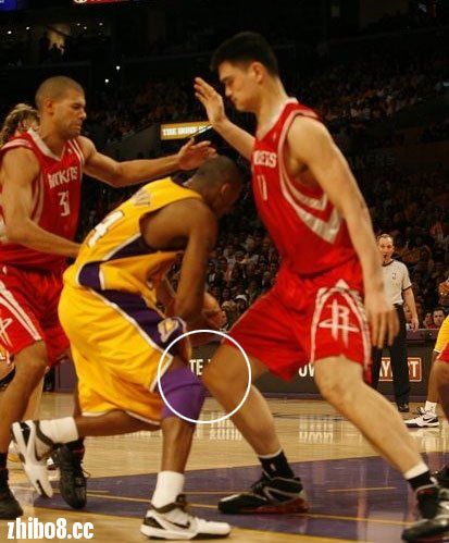 科比黑肘黒脚黑人集锦