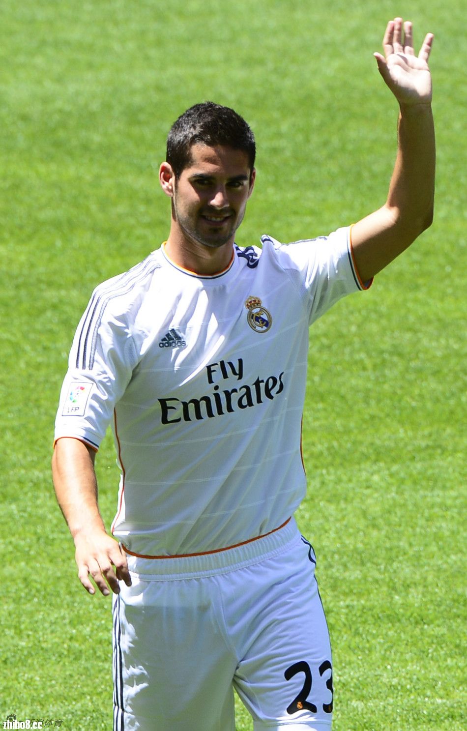 【西瓜转载】伊斯科亮相皇马图片若干