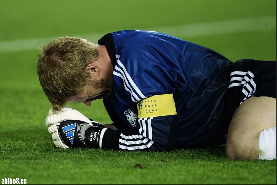 永远的队长卡恩!