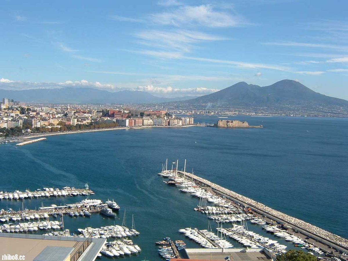 那不勒斯港.jpg