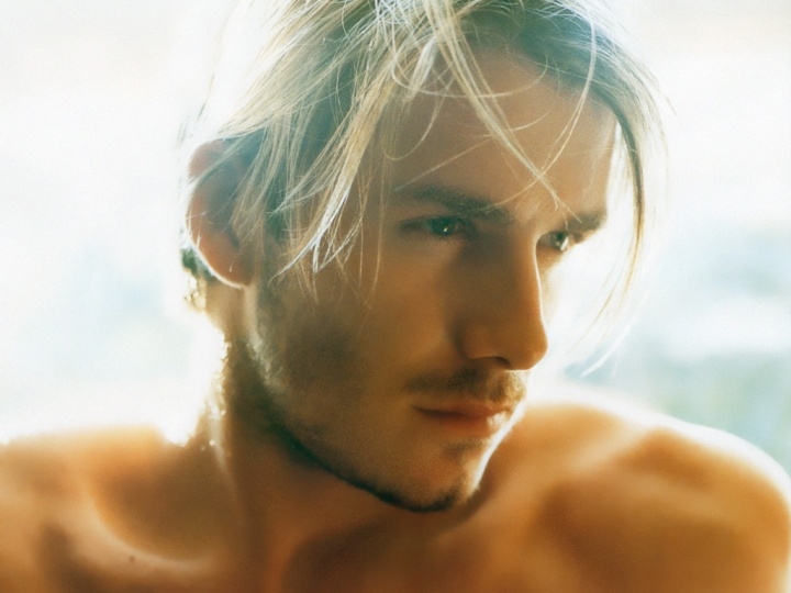 阳光下的金发美少年,足坛布拉德皮特——大卫贝克汉姆