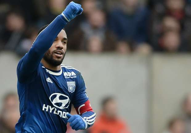 英媒:红军欲引进拉卡泽特 加强锋线