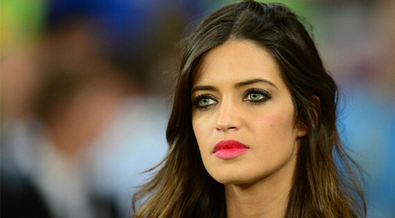 萨拉辞职,陪卡西前往波尔图