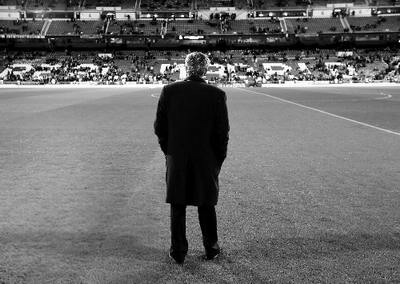 马卡报曝皇马更衣室内幕 穆帅刚愎阿根廷帮决裂!