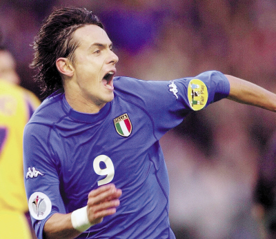 top8 菲利波·因扎吉    因扎吉的技术,归结起来就是"抢点"二字.